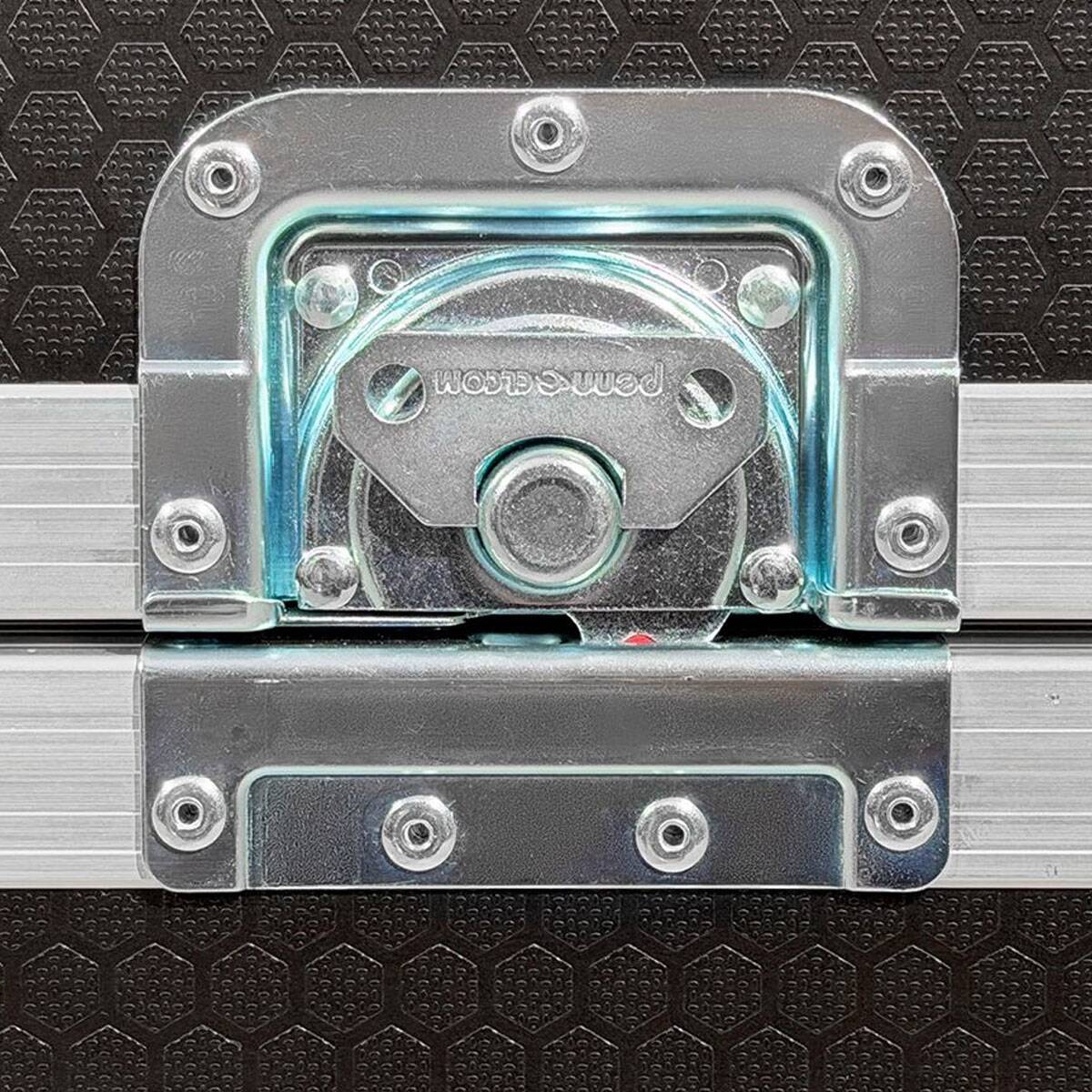 Case Coupling System zum Stapeln von Flightcases Penn Elcom L788